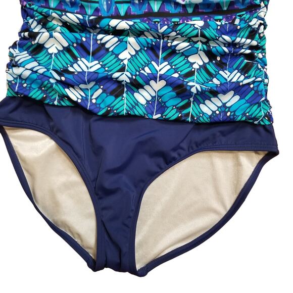 Unbranded Women's One Piece Multicolor Swimsuit Size - See Measurements - Picture 5 of 8